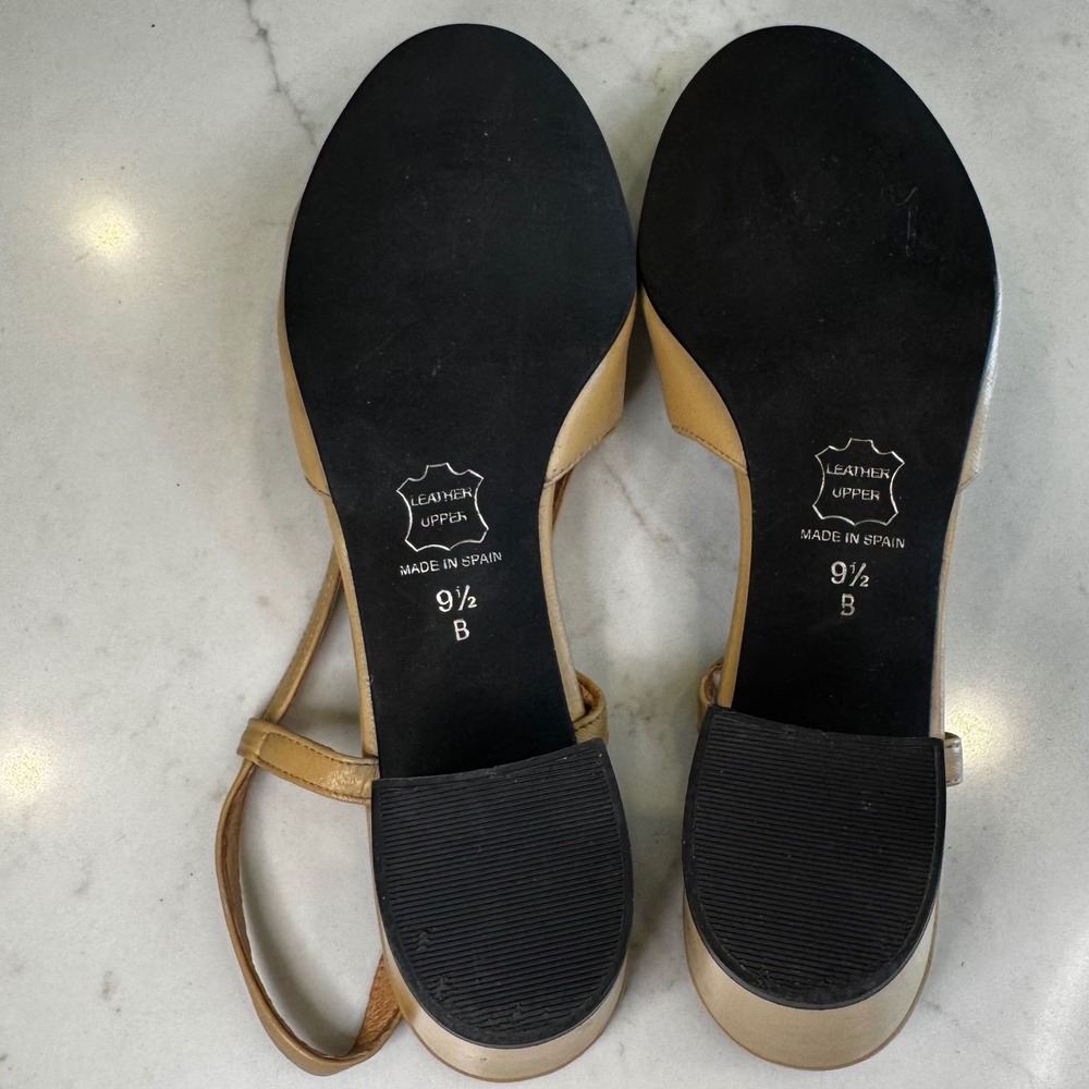 FS/NY French Sole Wom 9.5 B Beige Black Cap Toe Leather Slingback Low Block Heel - Picture 12 of 15